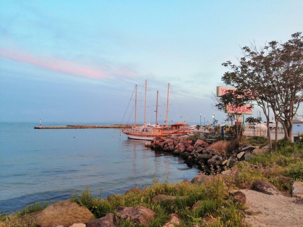 Apartament ,,Edelvais- Lux" Leilighet Nesebar Eksteriør bilde