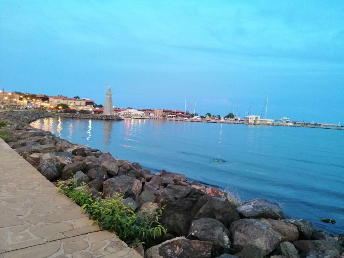 Apartament ,,Edelvais- Lux" Leilighet Nesebar Eksteriør bilde